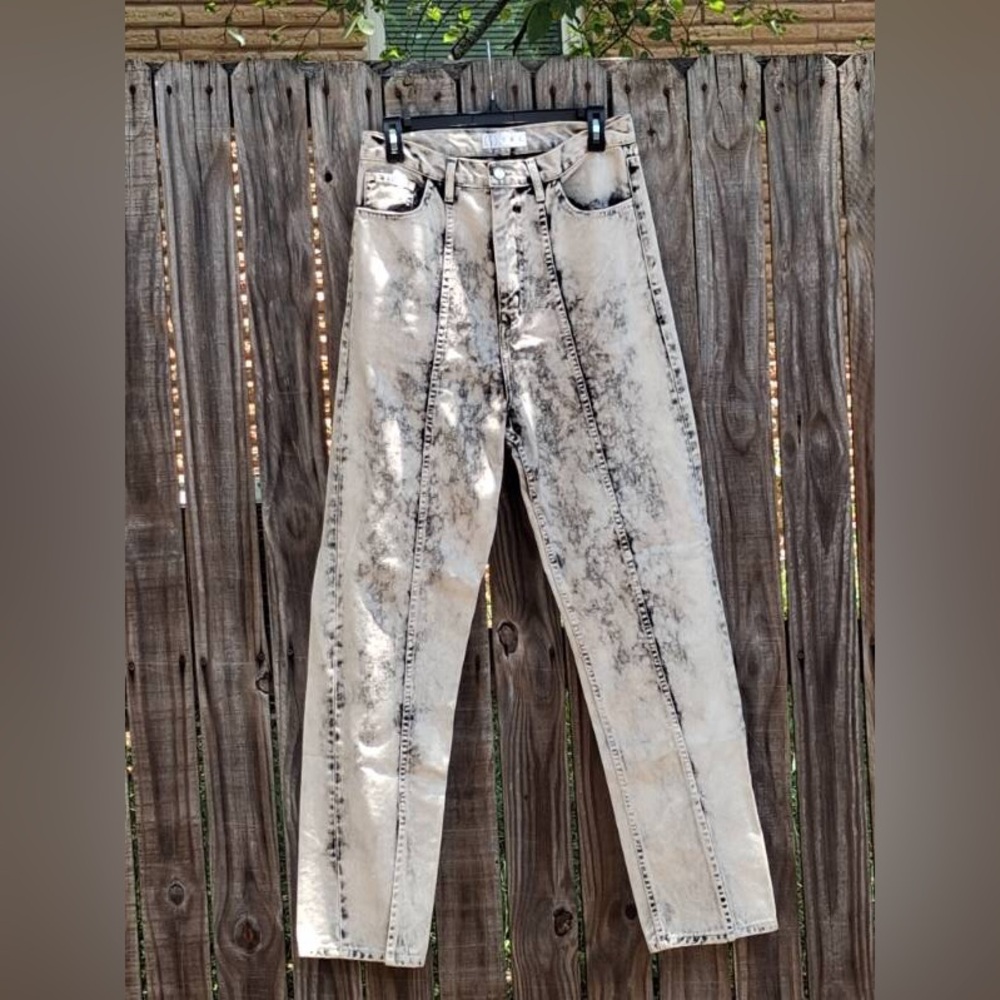 High-Rise Acid-Wash Jeans in Black and Gray